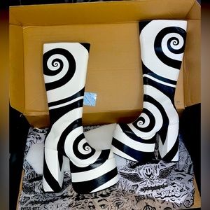 How Sweet It Is Current Mood Black & White Swirl Platform Knee Length Boots